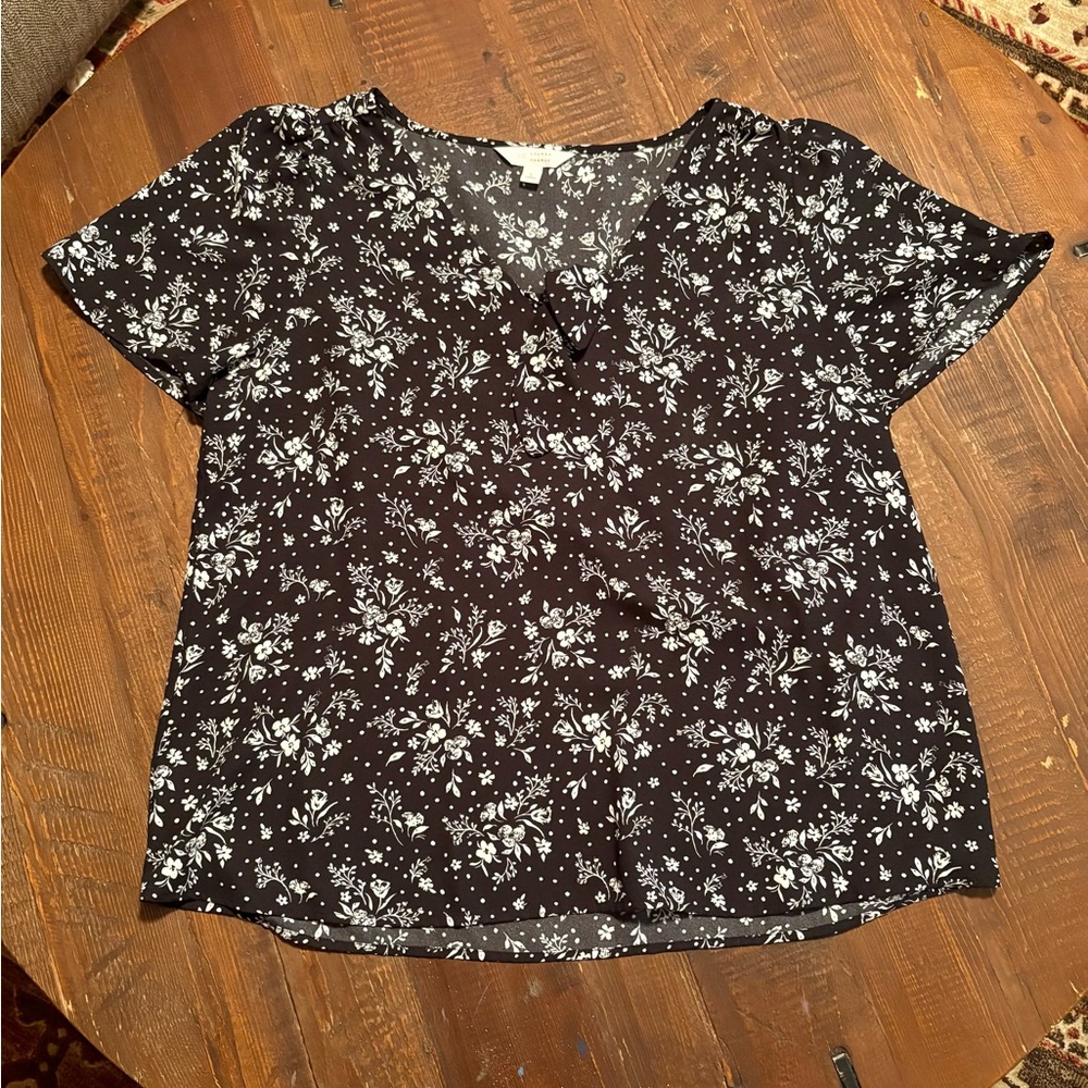 LC Lauren Conrad Black and White Floral Top